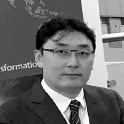 Portrait of Billy Zheng